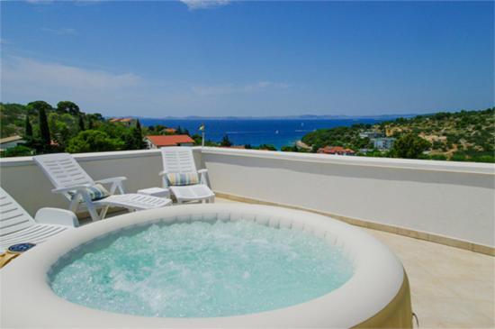 Matoc Apartments Murter Dış mekan fotoğraf